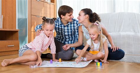 50 Favorite Family Board Games [List]