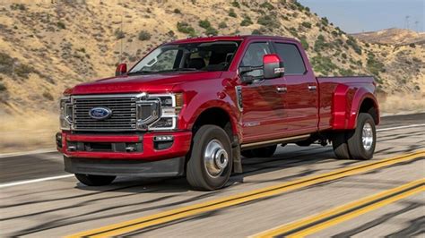 Ford Makes 1 Huge Change to the 2023 Super Duty