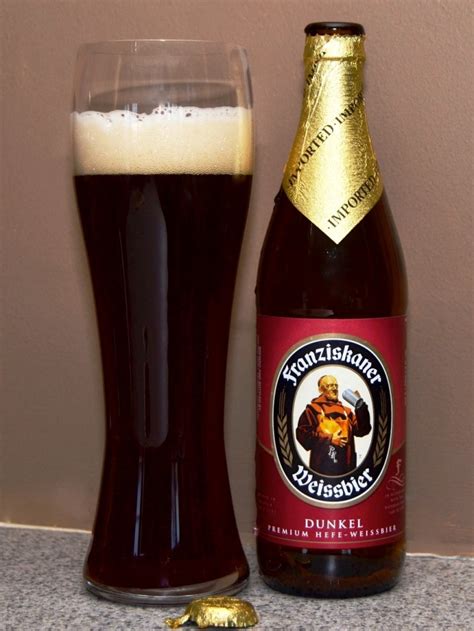 Dunkelweizen, Hefeweizen’s Darker Cousin – Beer Makes Three