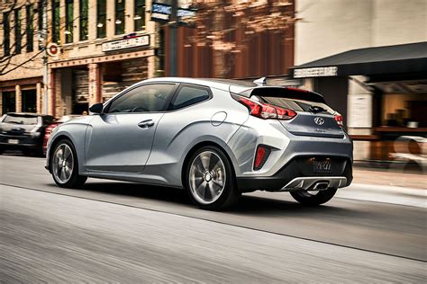 2021 Hyundai Veloster Review - Autotrader