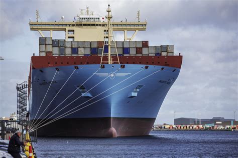 The world’s first ‘carbon-neutral’ cargo ship is already low on gas | Grist