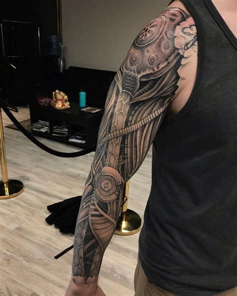 23 Best Arm Tattoos for Men - Cool Designs - ZestVine - 2024