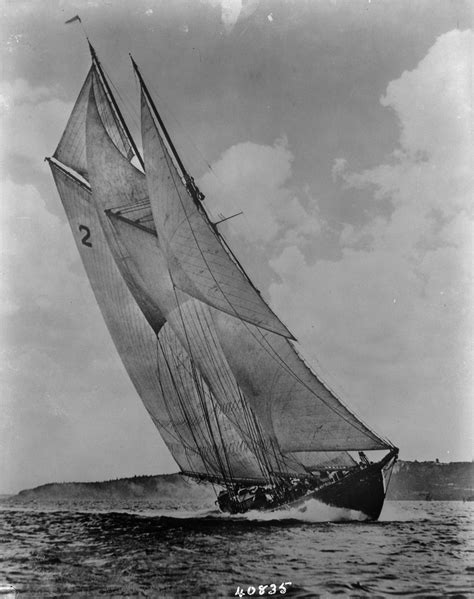 Classic Stamps and History: Canada schooner Bluenose