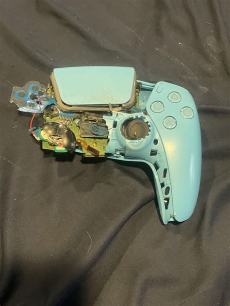 My broken Ps5 controller : r/pics