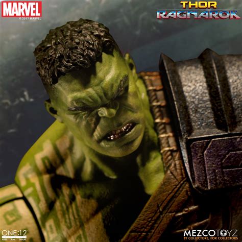 One:12 Collective Ragnarok Hulk | Mezco Toyz