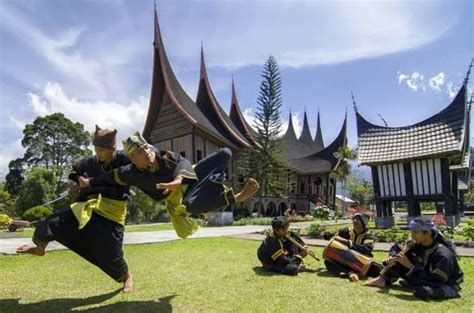 Suku Minangkabau, Sejarah dan Tradisi Yang Melegenda