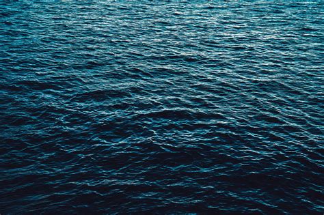 Calm Sea Wallpaper Free Stock Photo | picjumbo