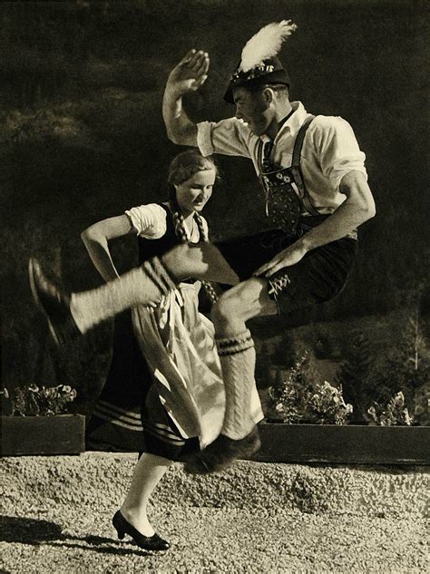 kleidersachen - firsttimeuser: Bavarian folk dancers, 1935... | Folk ...