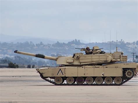 USMC M1A1 Abrams Main Battle Tank | DefenceTalk Forum