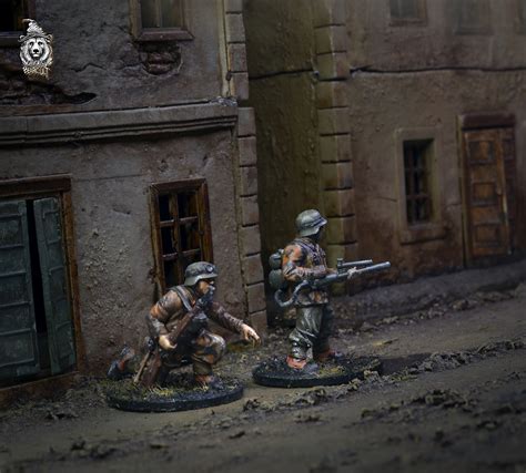 GER Assault Pioneers, Flammenwerfer 41 Team - Wargaming3D