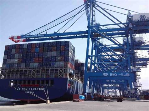 Damietta Port - Container News