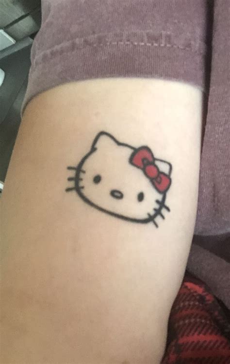 Hello Kitty Tattoo #hellokitty #tattoos #small #tattoosforwomen | Hello ...