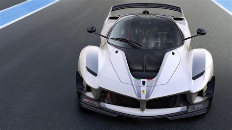 Ferrari FXX K Evo is a track-only Italian masterpiece - CNET