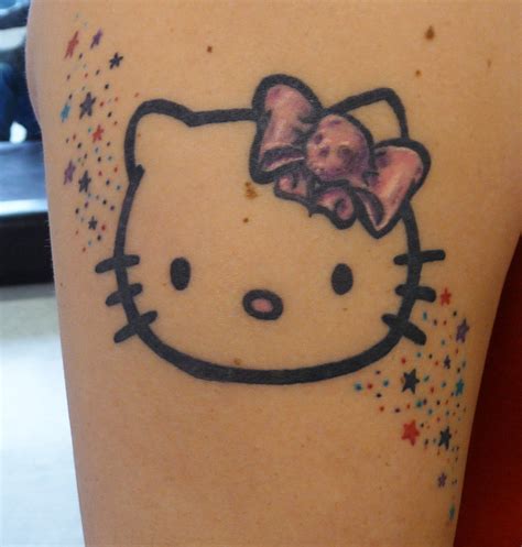 6 hello kitty tattoo design – EntertainmentMesh