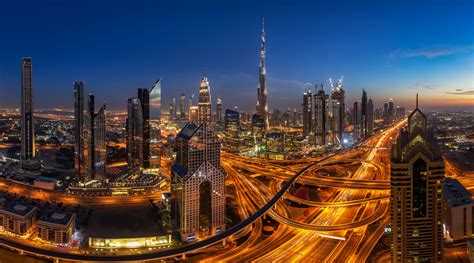 The perfect Skyline Shot - City Photography in Dubai