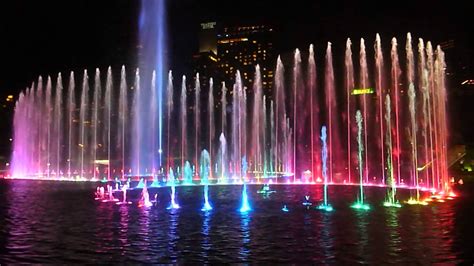 KLCC Park Fountain - Dancing and Music Show - Part 16 - YouTube