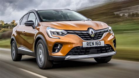 Renault Captur E-TECH hybrid review | DrivingElectric