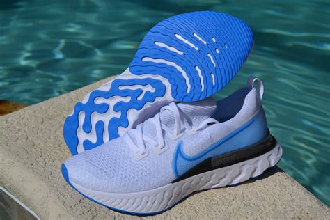 Nike React Infinity Run Flyknit - New Running Shoe Review - Cross Train ...