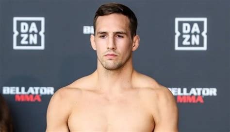 Former UFC and Bellator fighter Rory MacDonald signs with PFL