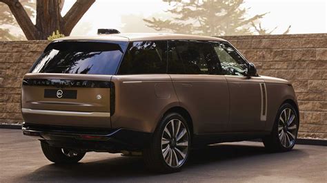 The New $345,000 Land Rover Range Rover SV Carmel Edition Is Revealed ...