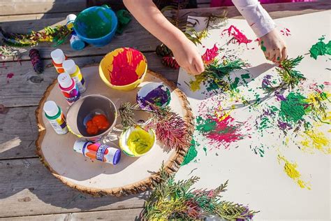 Nature Art Activities for Toddlers: Painting with Leaves, Flowers, and More