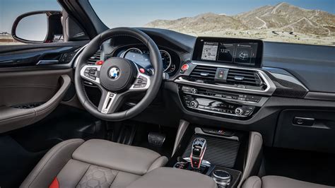 BMW X4 M Interior Layout & Technology | Top Gear