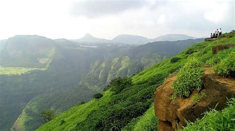 Mumbai To Lonavala Cab Booking | Book Online Out Station Cabs | Meru Cabs