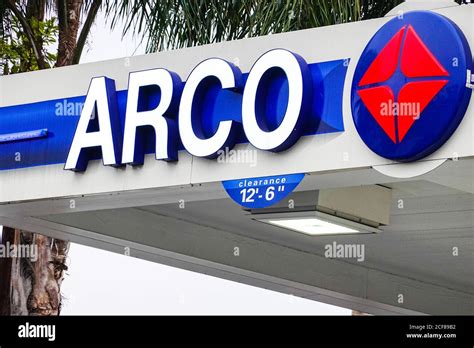 Arco gas station California Stock Photo - Alamy