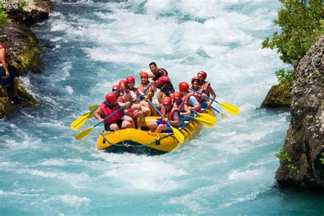 River Rafting in Coorg | White Water Rafting in Coorg | Treebo Blogs