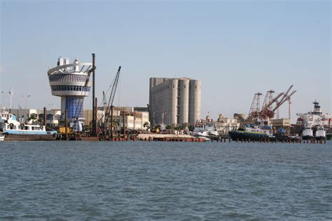 Puerto de Damieta - Megaconstrucciones, Extreme Engineering