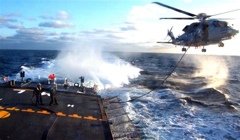 Sikorsky CH-148 Cyclone Helicopter | Lockheed Martin