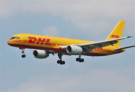 Boeing 757 Freighter - DHL - Airliners Now