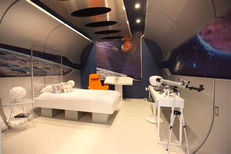 10 Out-of-this-world rooms any sci-fi fan would love