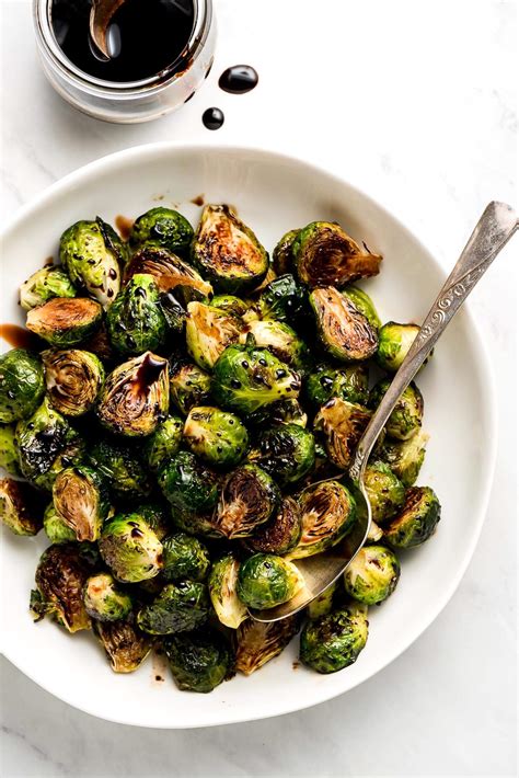 Roasted Brussel Sprouts Recipe : Bacon Roasted Brussels Sprouts ...