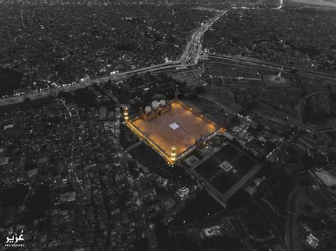 Aerial View of The Badshahi Mosque and Old Lahore [1500x1124] Aerial ...