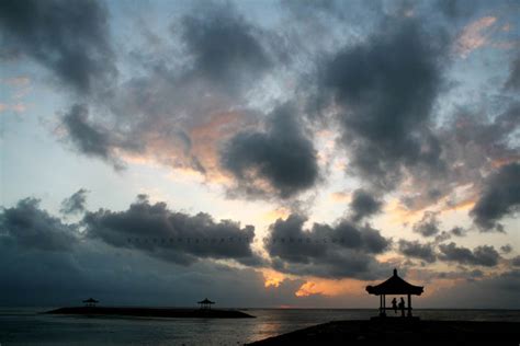 See Bali Through Photography: Sunrise in Sanur Beach - Another ...