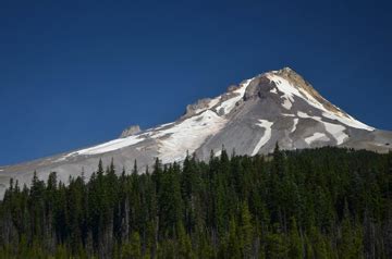 Shuttle Transportation from Bend to PDX - shuttleoregon.com