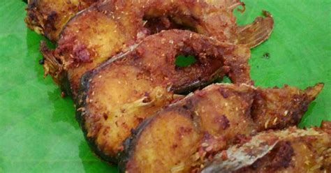 Resep Ikan Patin Goreng Bumbu Kunyit oleh Tiya Christya - Cookpad