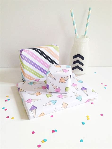 Free Printable Wrapping Paper {12 Great Designs} - EverythingEtsy.com