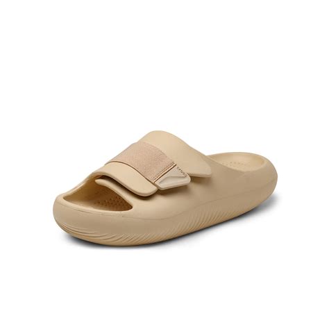 Crocs Mellow Luxe Slide – buy now at Asphaltgold Online Store!