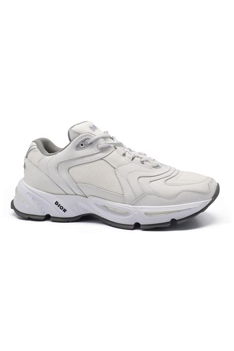 Men's luxury sneakers - White sneakers Dior CD1 model.