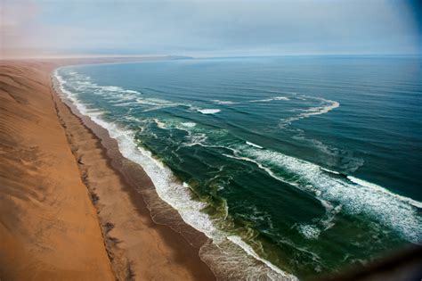 Skeleton Coast: Namibia Safari Guide - Budget Africa Travel (Page 2)