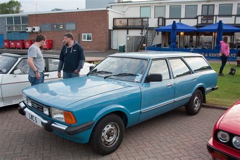 Ford cortina mk5 estate