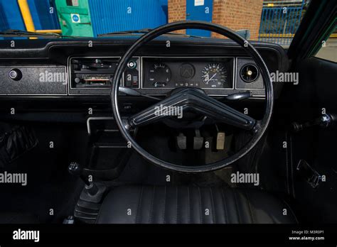 1975 Ford Cortina L Decor Stock Photo - Alamy