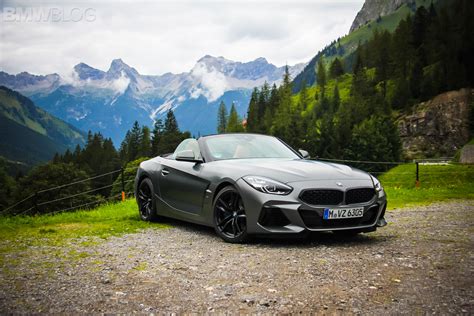 BMW Z4 M40i With Six-Speed Manual Likely To Debut This Month