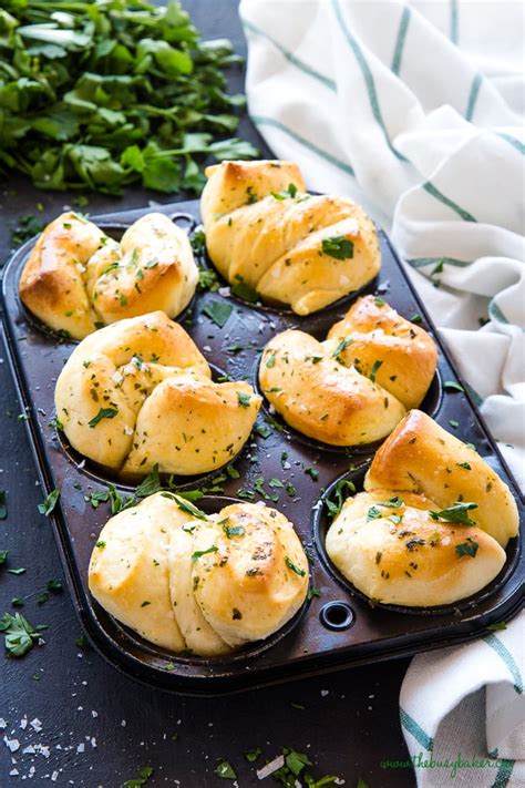 Easy Homemade Garlic Butter Dinner Rolls - The Busy Baker