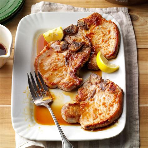 Pork Chops with Honey-Garlic Sauce Recipe | Taste of Home