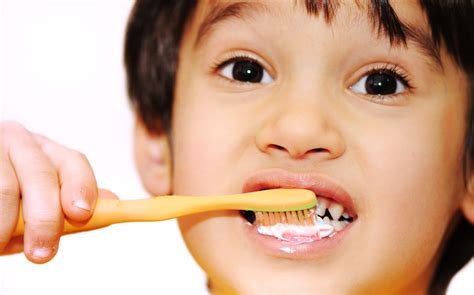 Brushing Teeth with Kids | Rauch Family Dentistry | Mesa, AZ