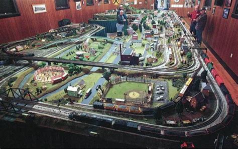 15 Amazing Model Train Layouts [WITH VIDEOS] - Toy Train Center