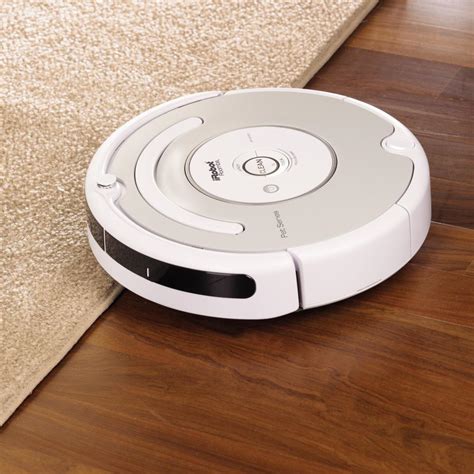 Roomba Pet Series 532 and 562 Features | Robot Vacuum Cleaner Reviews